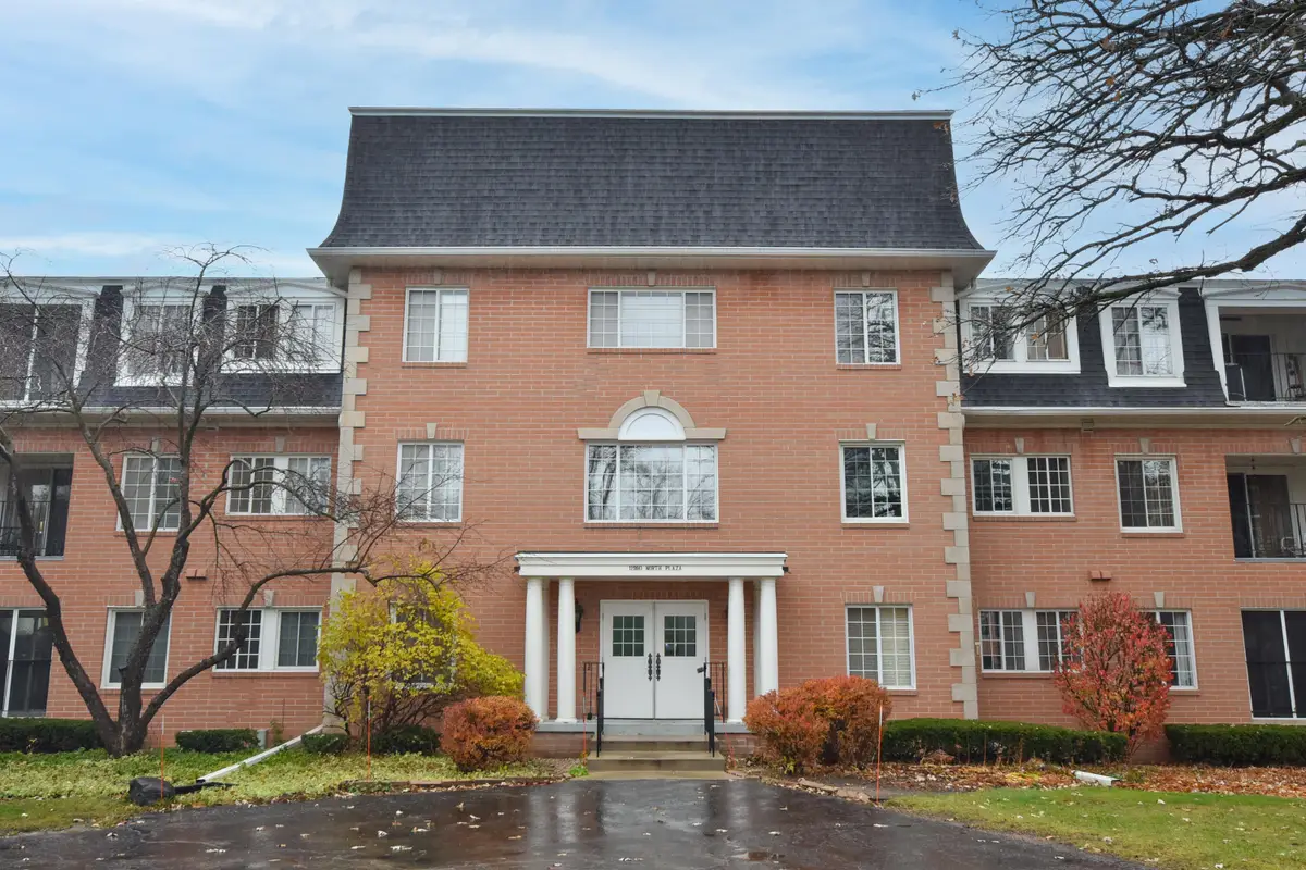 12990 W Bluemound Rd, Elm Grove, WI 53122 - Image #1