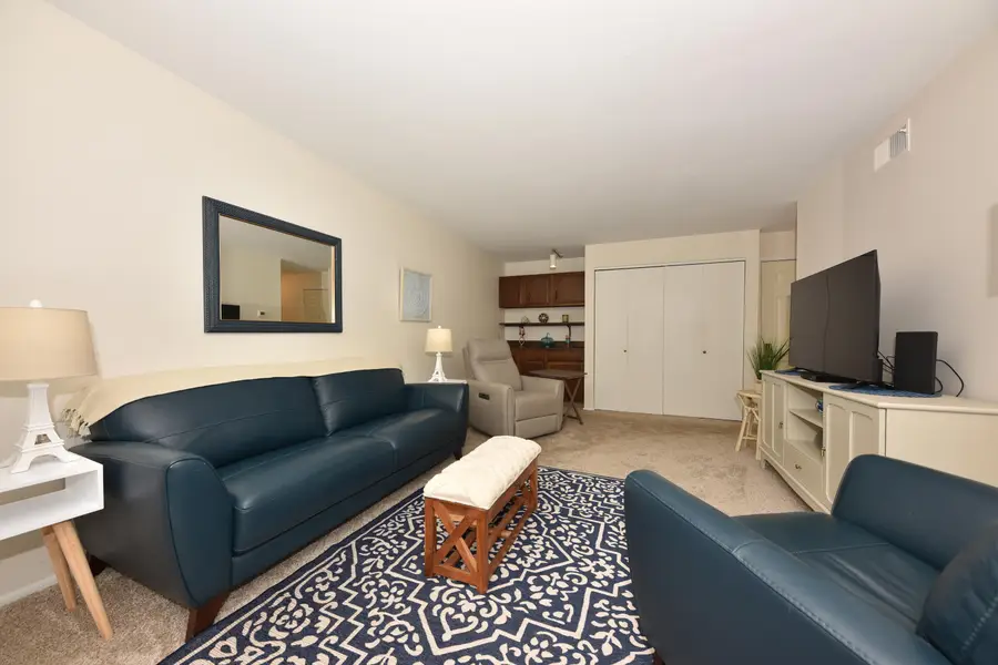 12990 W Bluemound Rd, Elm Grove, WI 53122 - Image #3