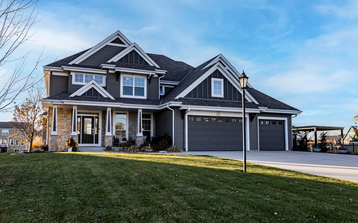 W137N6161 Weyer Farm Ct, Menomonee Falls, WI 53051 - Image #1
