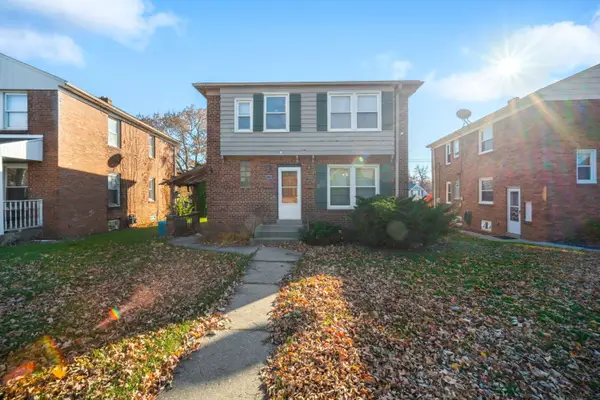 5307 W Hayes Ave, West Allis, WI 53219