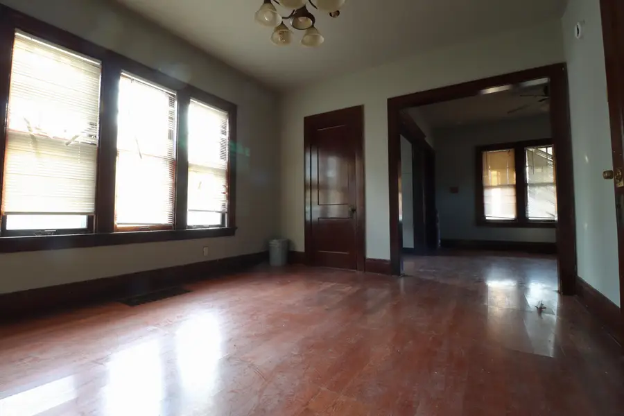 1314 N 22nd St, Milwaukee, WI 53205 - Image #2