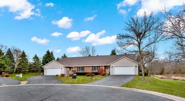 4720 Cara Marie Ct, Brookfield, WI 53005