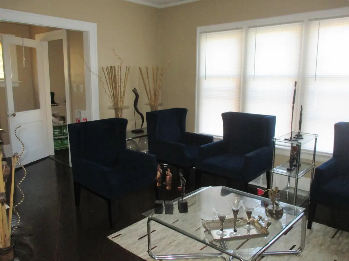 3863 N 19th Pl, Milwaukee, WI 53206 - Image #1