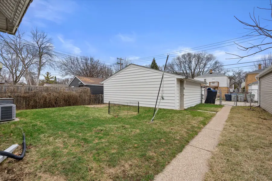 4160 N 48th St, Milwaukee, WI 53216 - #2