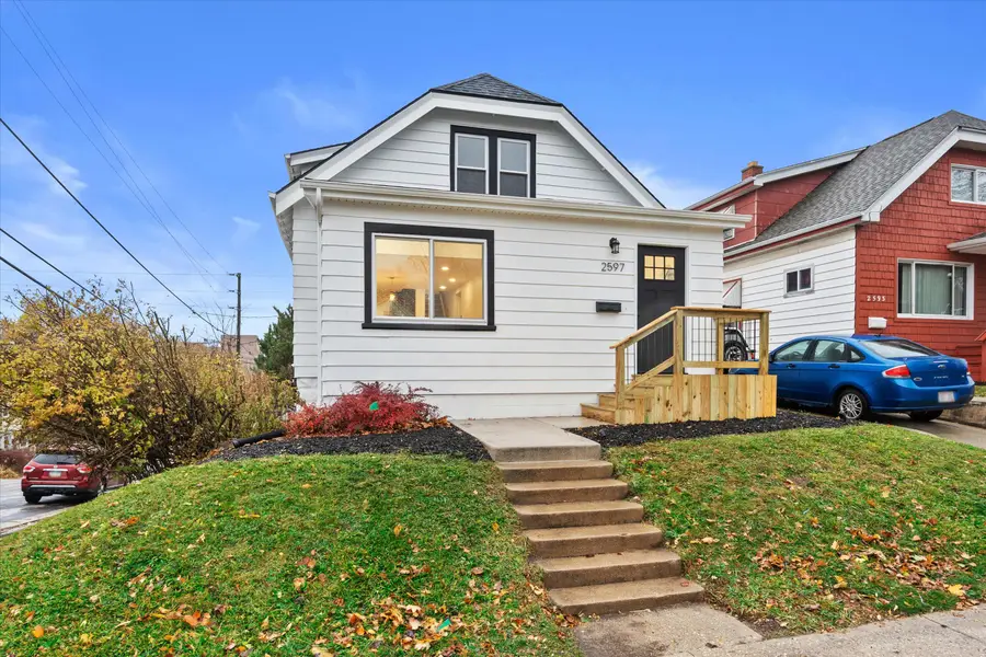 2597 S Austin St, Milwaukee, WI 53207 - Image #2