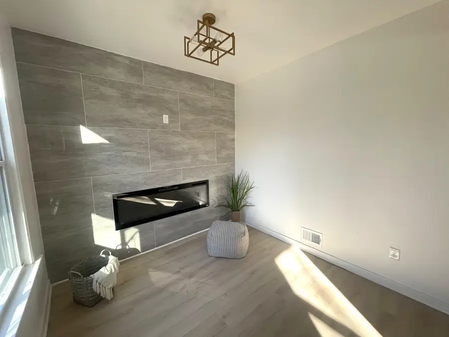 3236 N 40th St, Milwaukee, WI 53216 - Image #3