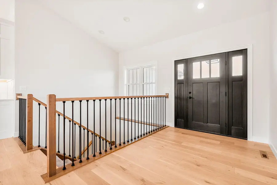 264 Southern Dr, Holmen, WI 54636 - Image #2