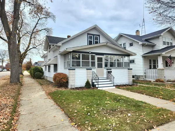 3824 Lindermann Ave, Racine, WI 53405