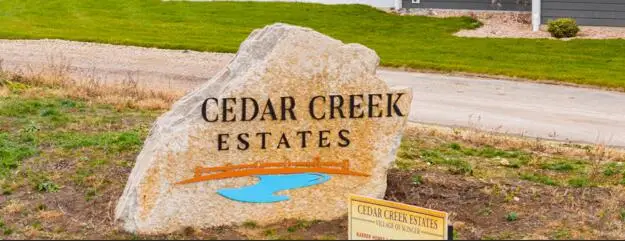 363 Sandstone St, Slinger, WI 53086 - Image #1