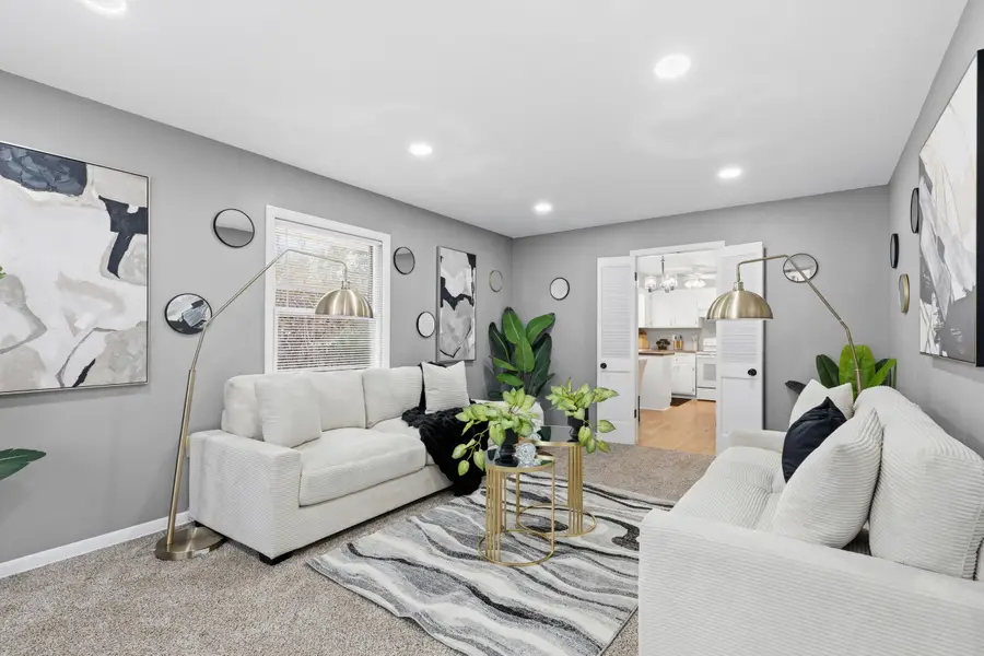 4962 S 20th St, Milwaukee, WI 53221 - Image #2