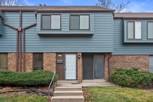 8628 N Servite Dr, Milwaukee, WI 53223