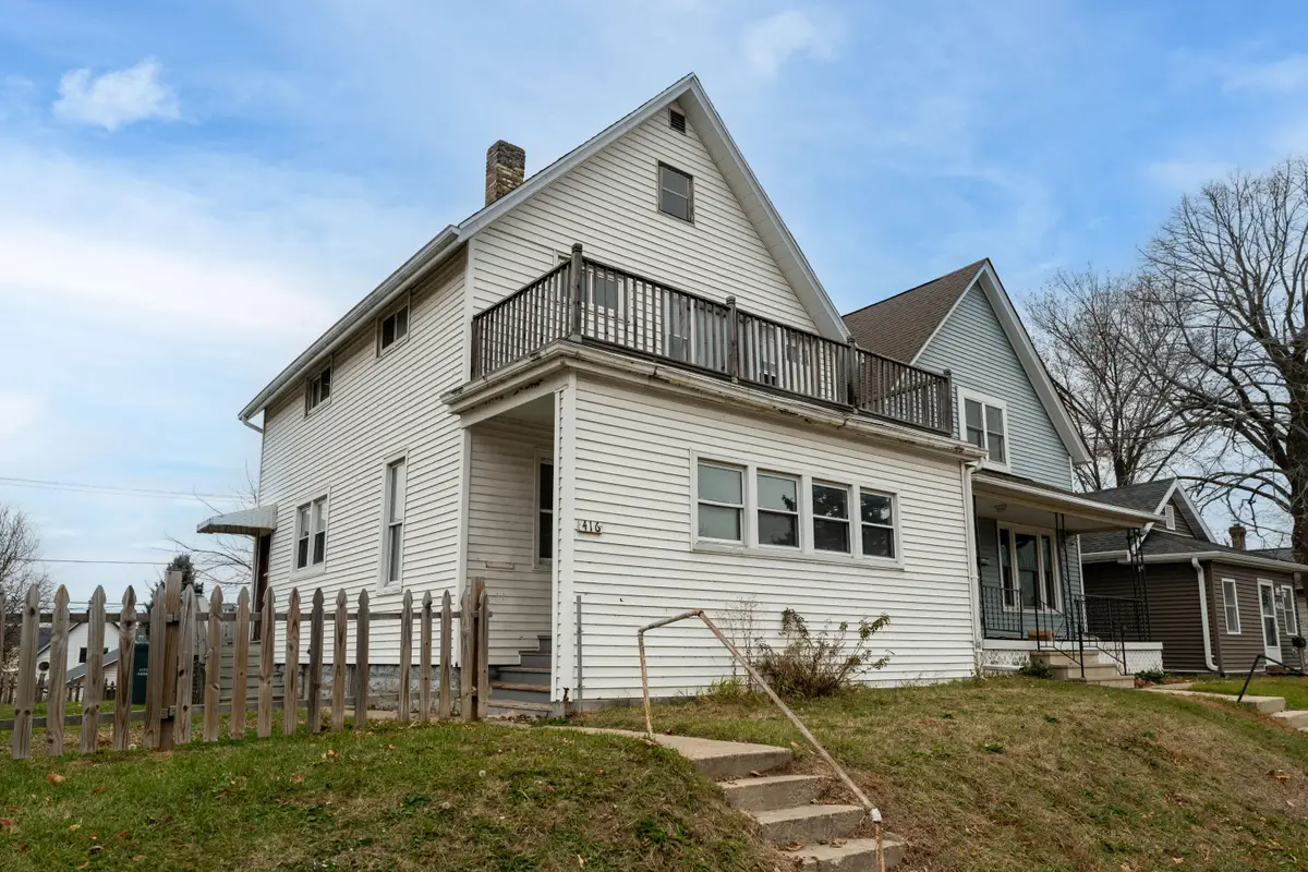 416 Marquette Ave, South Milwaukee, WI 53172 - Image #1