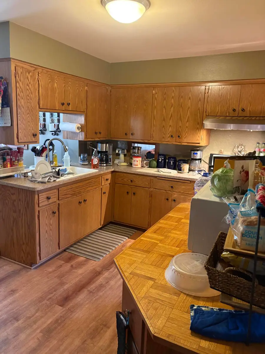 3209 S 85th St, Milwaukee, WI 53227 - Image #2