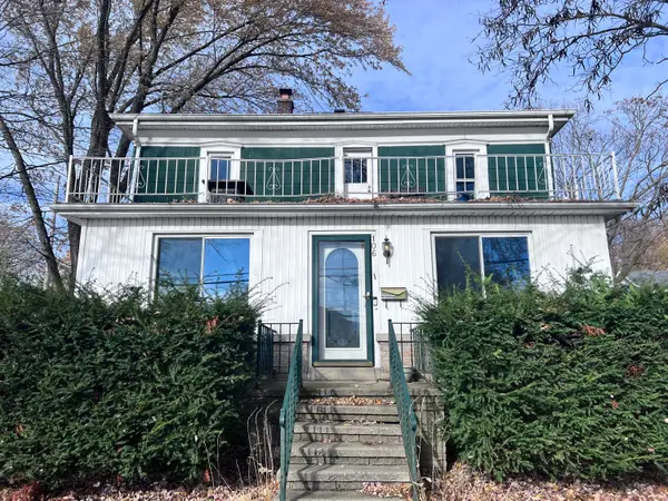 106 Union St, Hartford, WI 53027