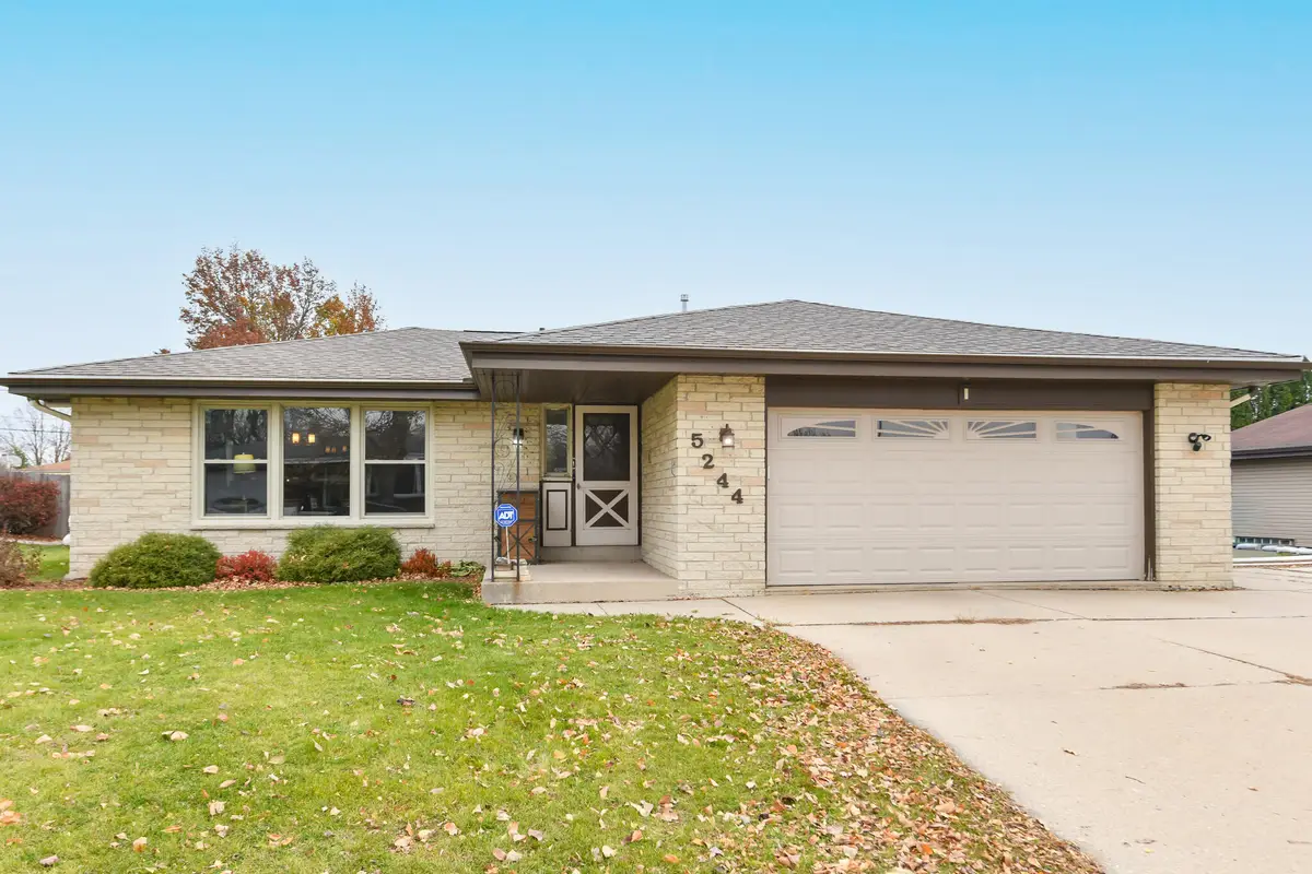 5244 S 25th St, Milwaukee, WI 53221 - Image #1