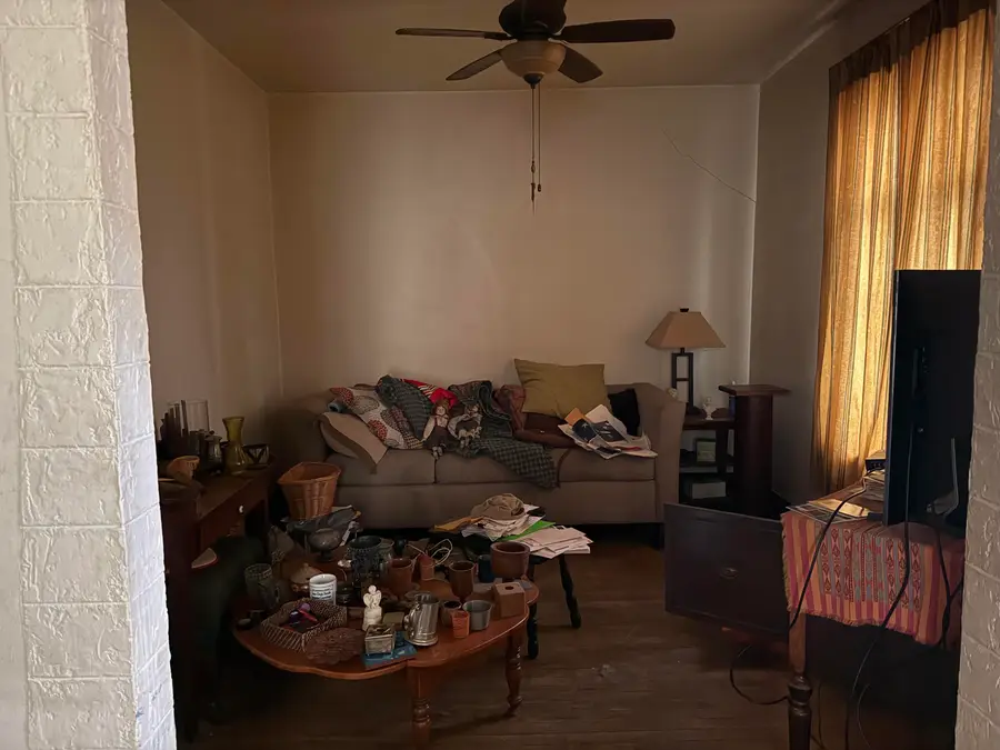 2827 W Grant St, Milwaukee, WI 53215 - Image #2