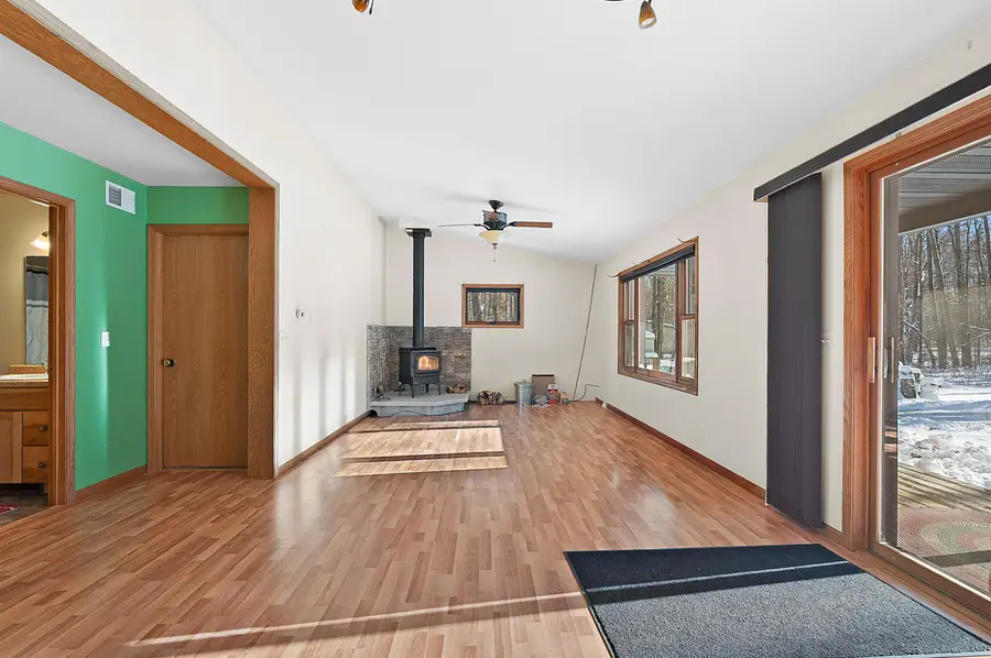 N1520 Spring Glen Rd, Legend Lake, WI 54135 - Image #2