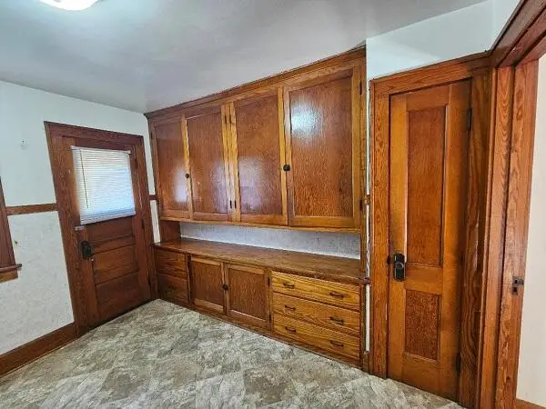 1926 Thurston Ave, Racine, WI 53403 - Image #2