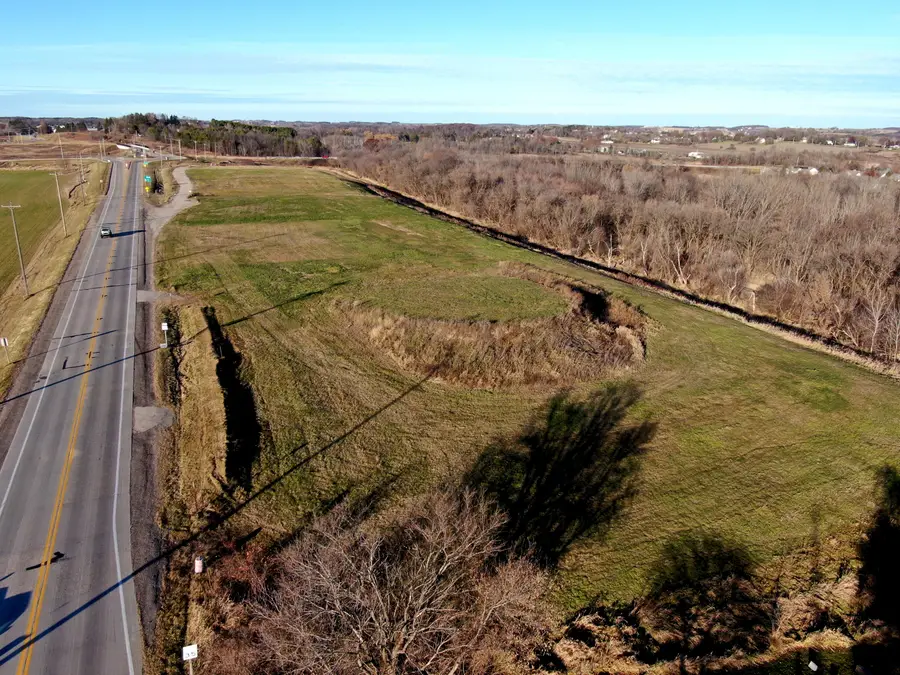 1101 N Church St, Watertown, WI 53098 - Image #2