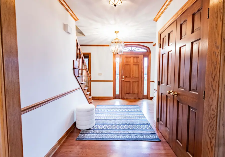 S50W23510 Woodchuck Ln, Waukesha, WI 53189 - Image #2