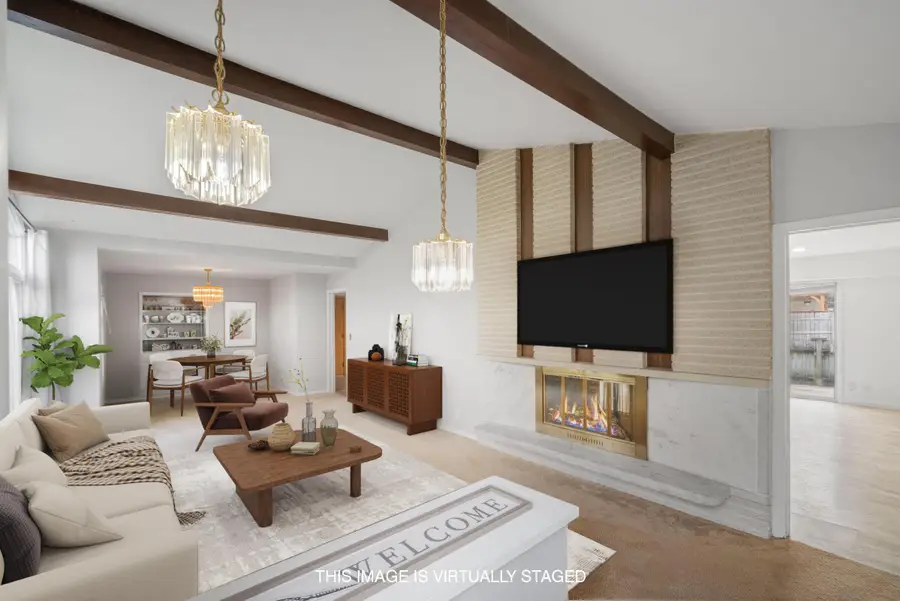 9505 W Orinda Ct, Milwaukee, WI 53224 - Image #2