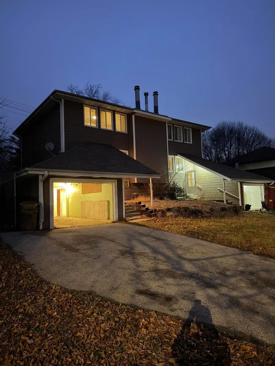 6414 Raymond Rd, Madison, WI 53711 - Image #2