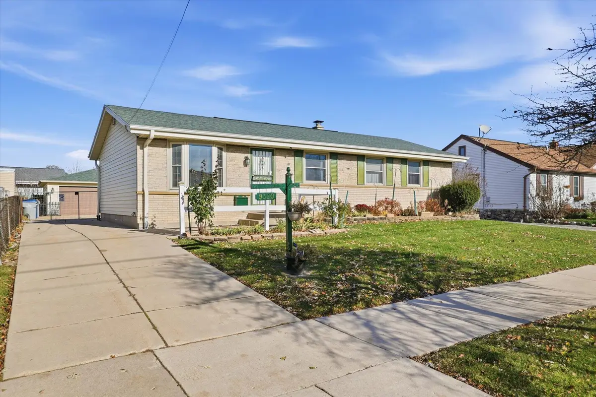 9320 W Howard Ave, Milwaukee, WI 53228 - Image #1