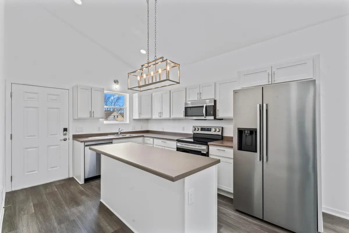 2438 N 38th St, Milwaukee, WI 53210 - Image #1