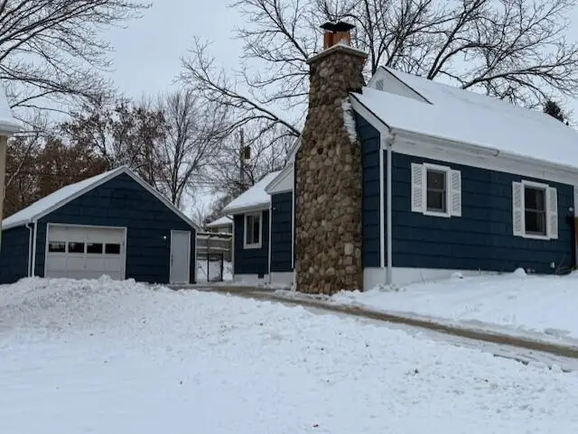 125 Summit Dr, Port Washington, WI 53074 - Image #2