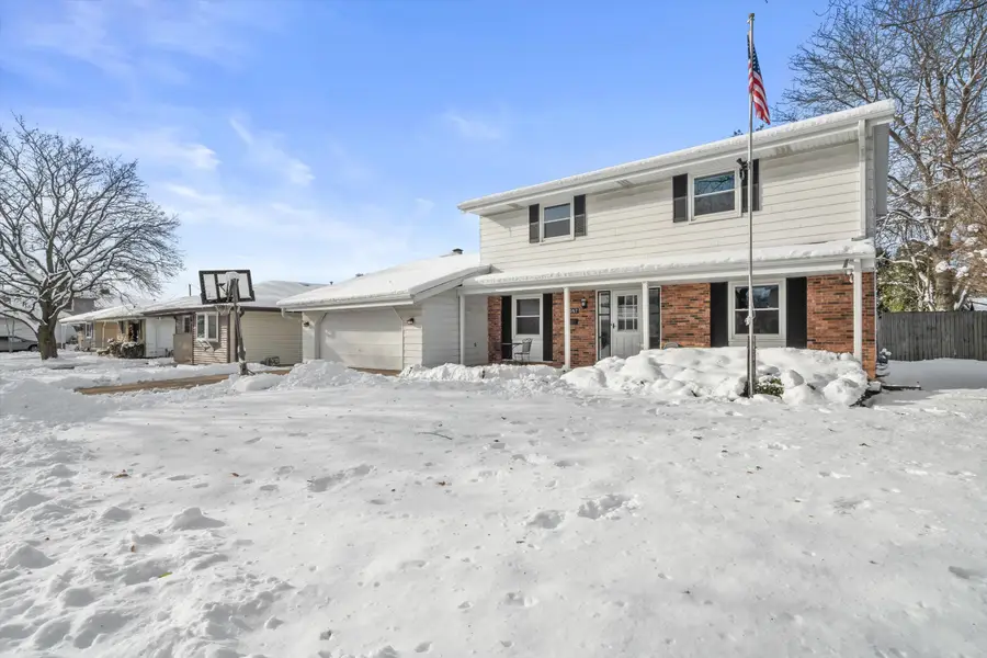 3347 S 98th St, Milwaukee, WI 53227 - Image #2