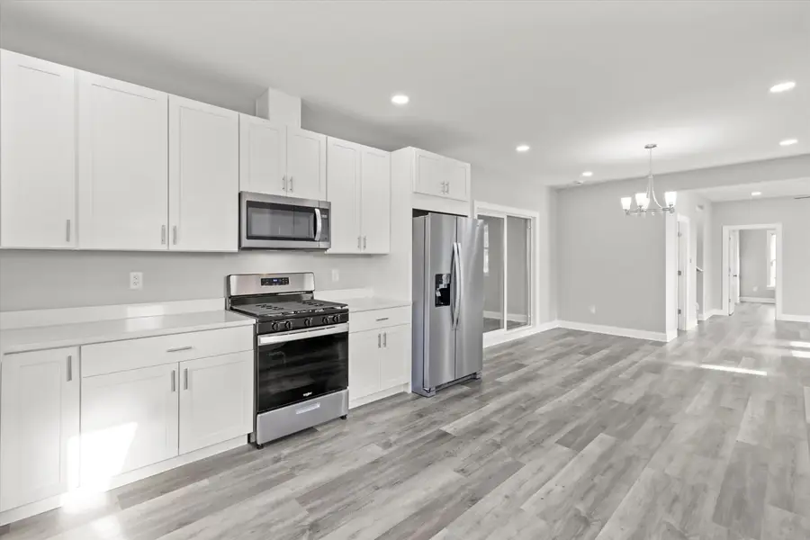 144 Seymour St, Sharon, WI 53585 - Image #2