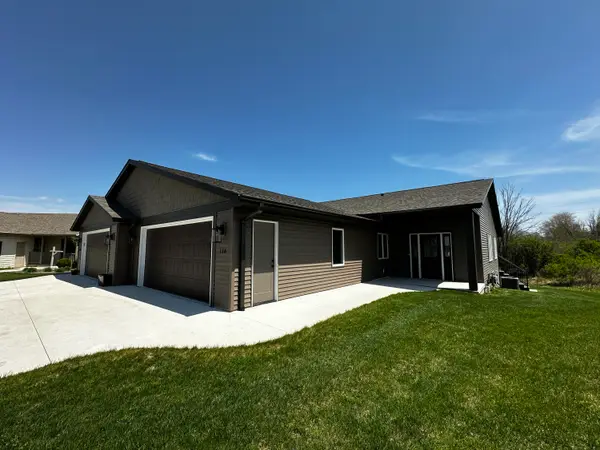 116 Sunrise Ct, Cedar Grove, WI 53013