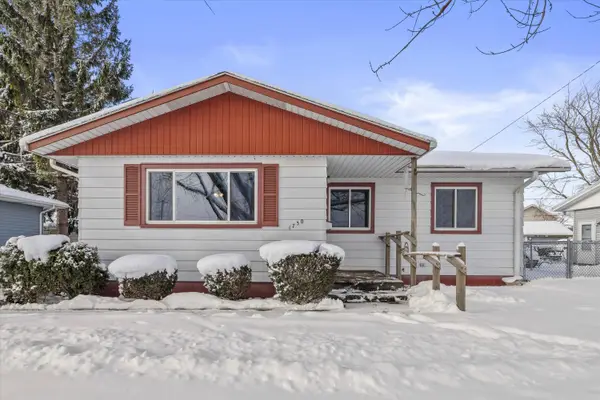 1730 New St, Union Grove, WI 53182