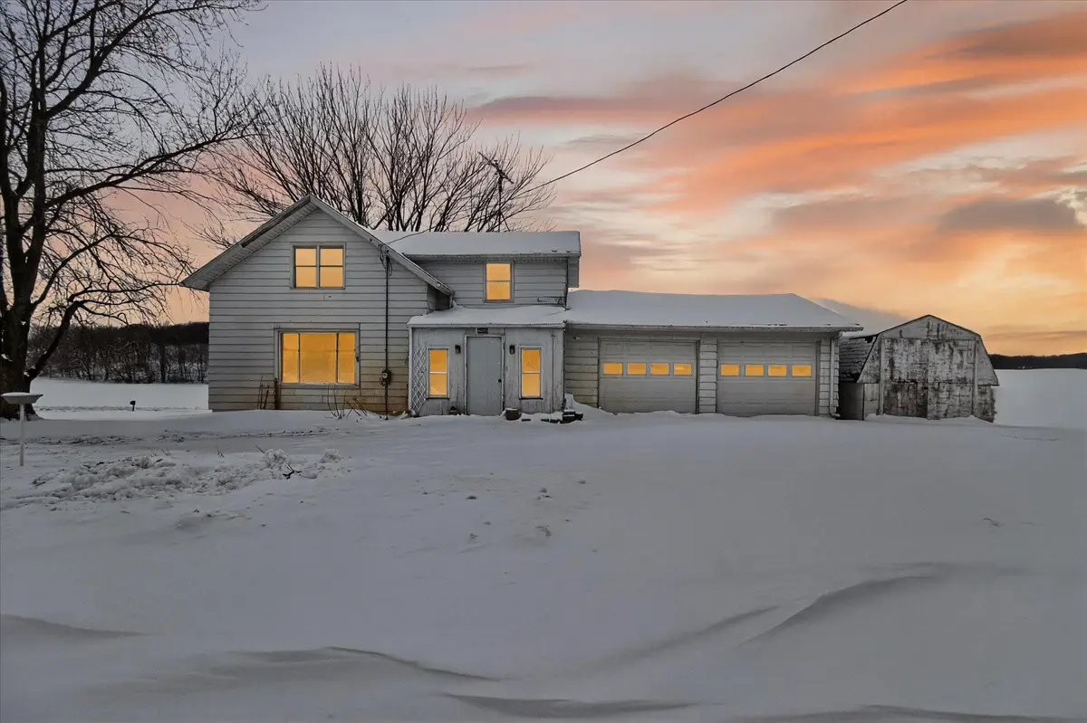 N8005 County Road A, Milford, WI 53038 - Image #1