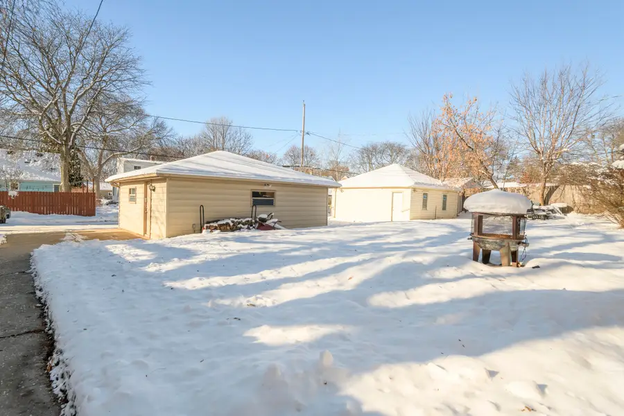 3137 N 81st St, Milwaukee, WI 53222 - Image #2