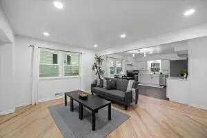 5222 W Hemlock Rd, Milwaukee, WI 53223 - Image #3