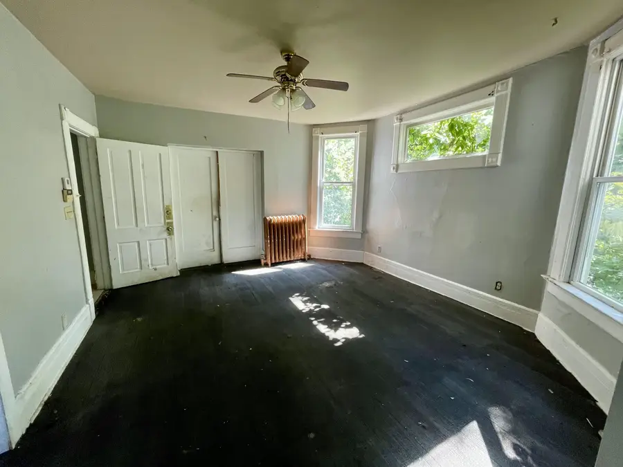 1331 N 22nd St, Milwaukee, WI 53205 - Image #3