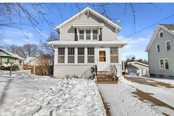 1420 E Main St, Watertown, WI 53094