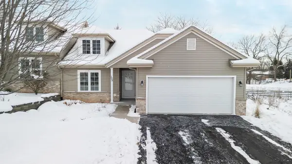 105 Sarahs Way, Sheboygan Falls, WI 53085