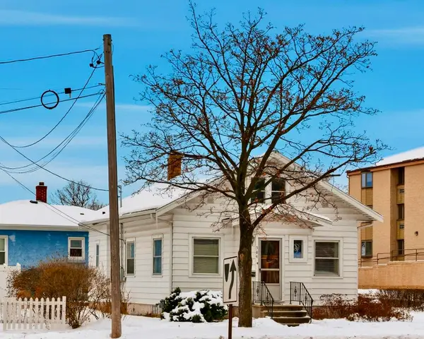 304 Losey Blvd S, La Crosse, WI 54601