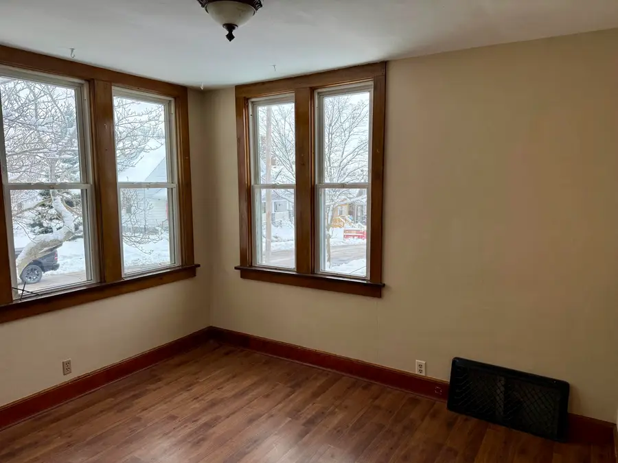 1310 Monroe Ave, South Milwaukee, WI 53127 - Image #2