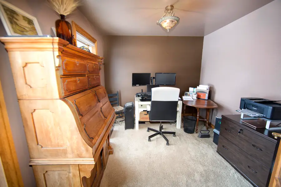 4087 W Parkview Ct, Saint Peter, WI 54937 - Image #3