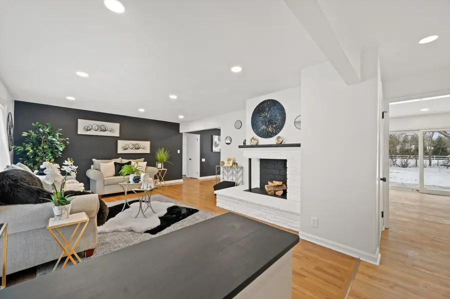 7216 N Mohawk Ave, Milwaukee, WI 53217 - Image #3