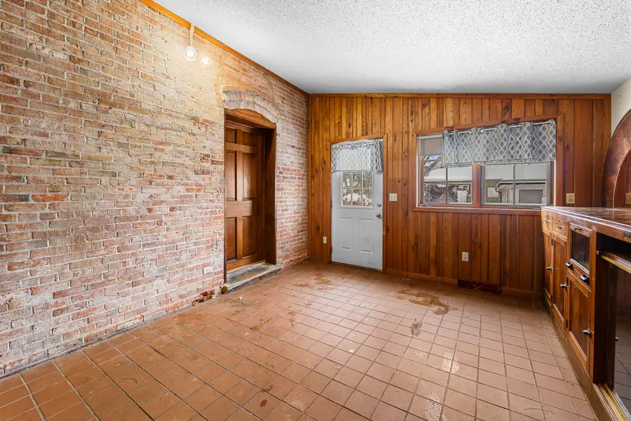 414 Lynn St, Horicon, WI 53032 - Image #2