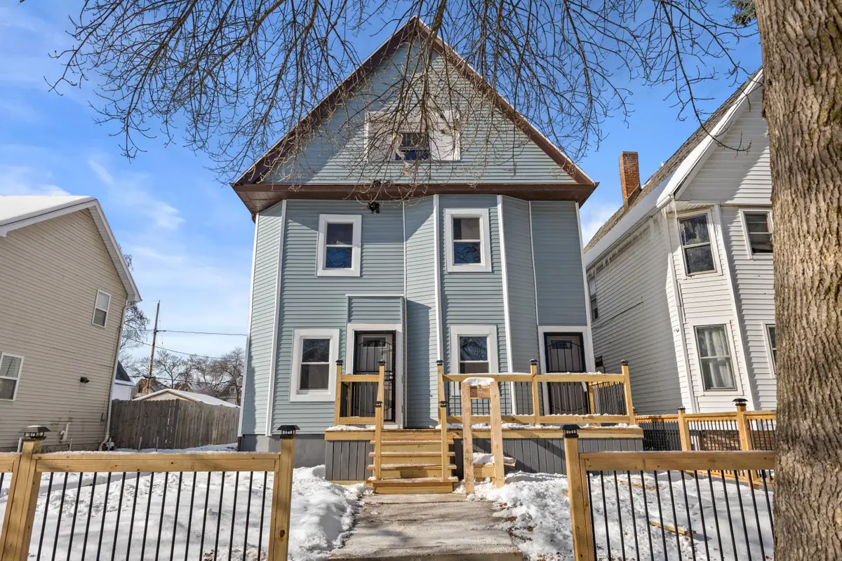 2163 N 38th St, Milwaukee, WI 53208 - Image #1