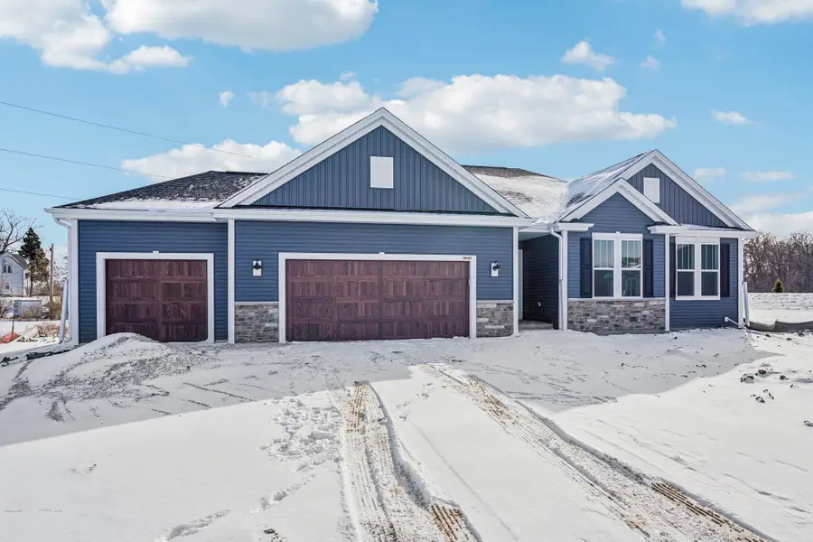 9628 S Sophia Ct, Franklin, WI 53132 - #2