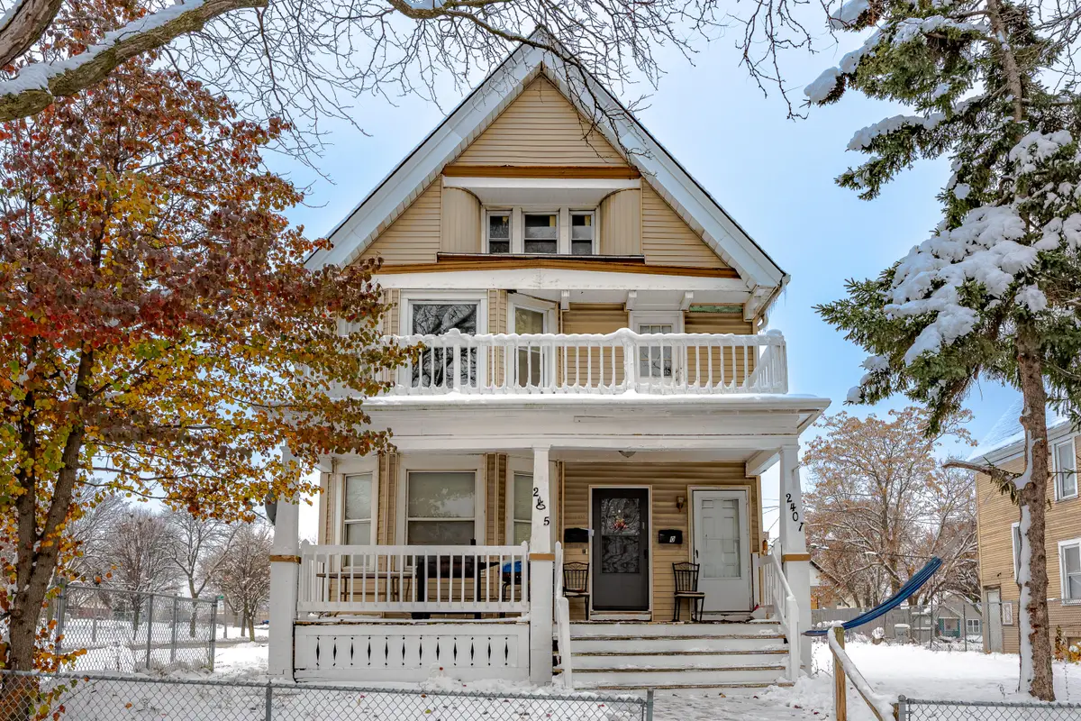 2405 N 33rd St, Milwaukee, WI 53210 - Image #1