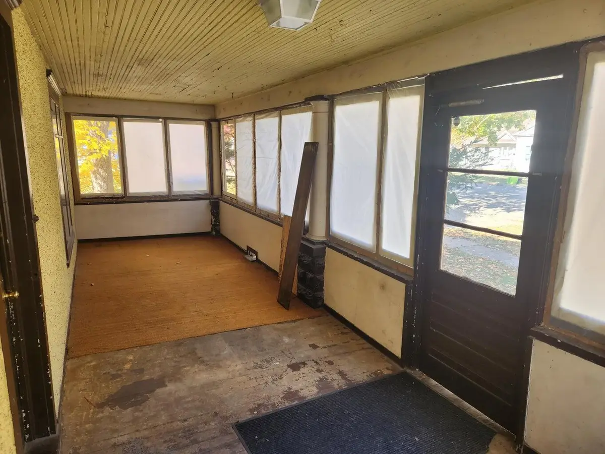 210 E Wisconsin St, Delavan, WI 53115 - Image #1