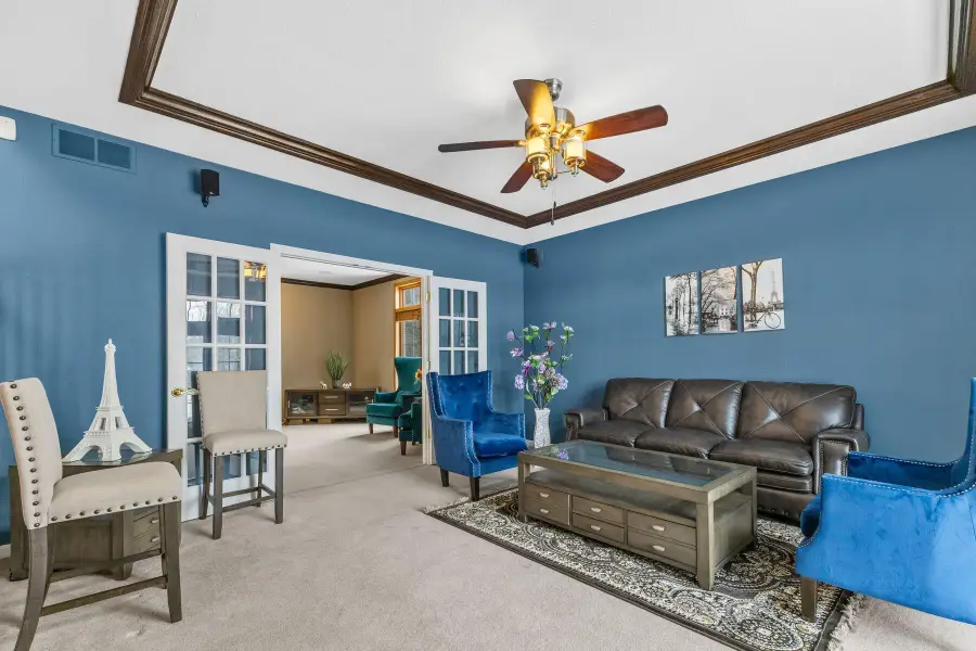 6645 Fieldstone Ct, Caledonia, WI 53402 - Image #2