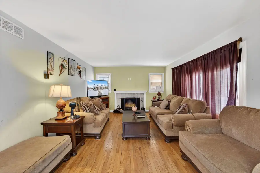 4272 N 88th St, Milwaukee, WI 53222 - Image #3